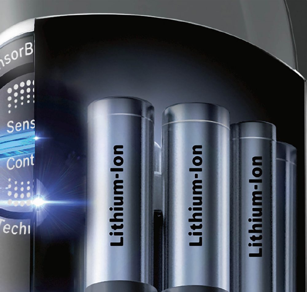The Bosch Athlet Ultimate features lithium-ion battery.