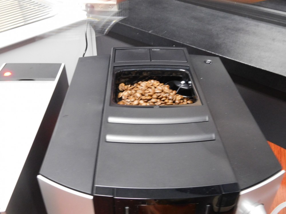 Coffee-Beans-in-Machine