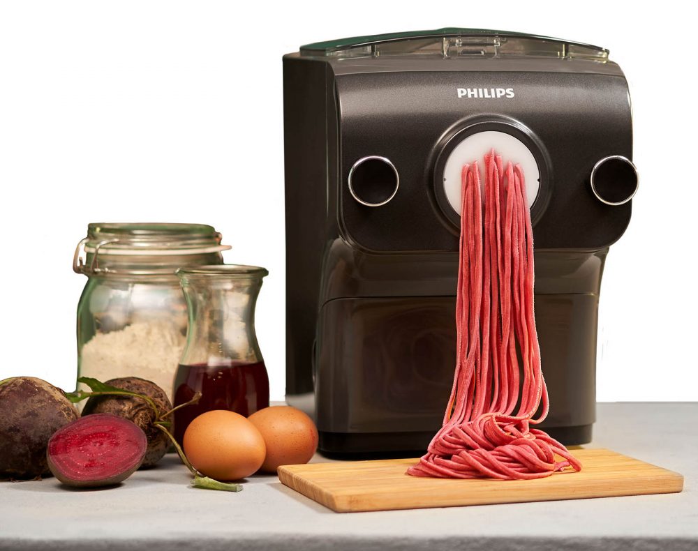Colourful spaghetti made with Philips Pasta & Noodle Maker