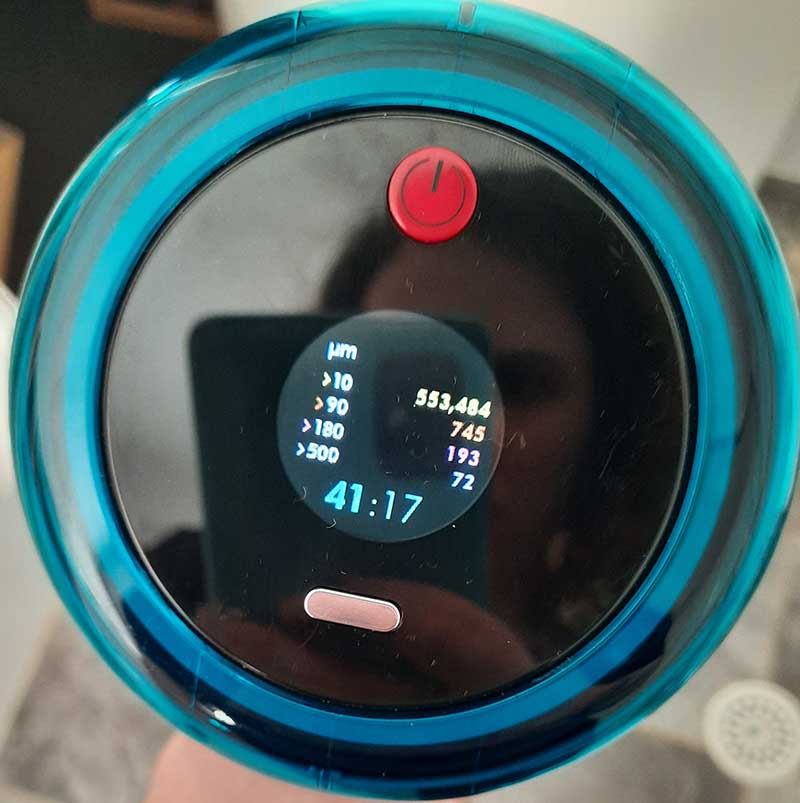 The Dyson Gen5detect LCD screen.