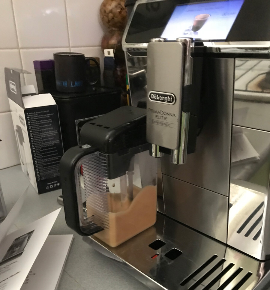 Making-hot-chocolate