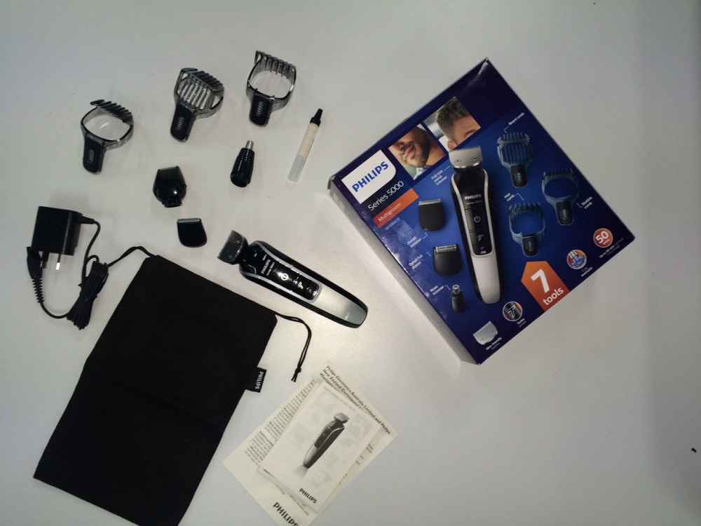 philips-multigroom-unboxed