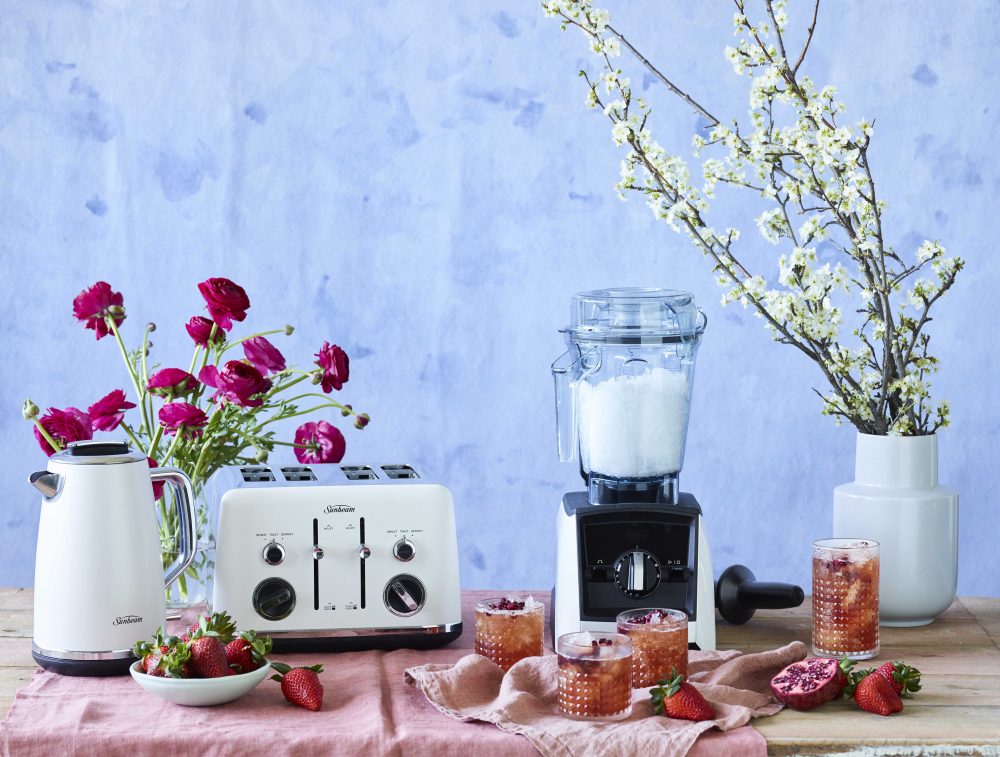 Pomegranate Iced Tea Gin & Tonics Recipe