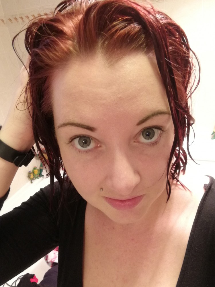 chloe-with-wet-hair