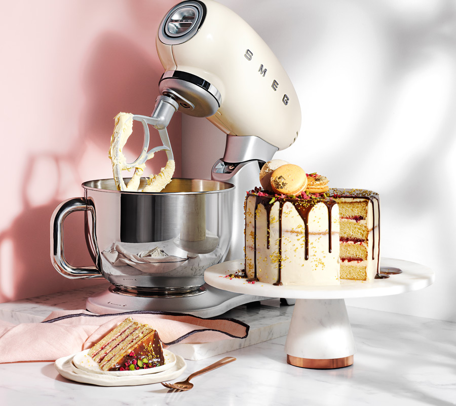 drip-layer-cake
