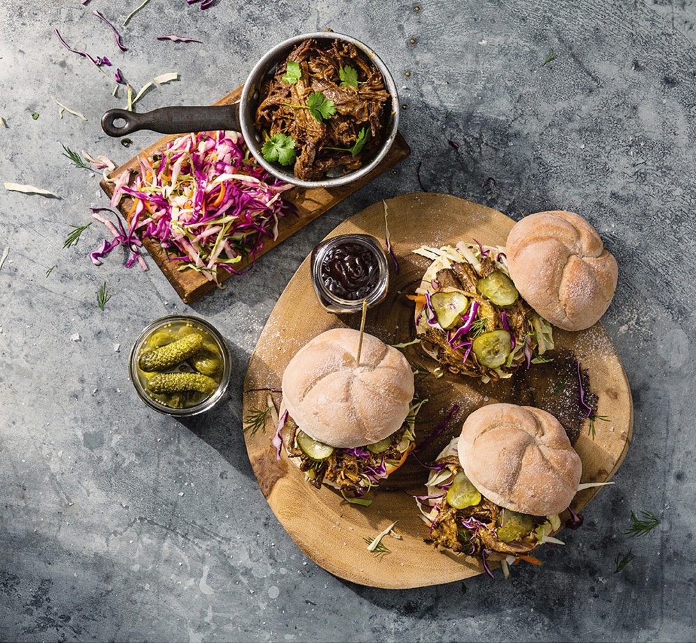 pulled-apart-beef-burger