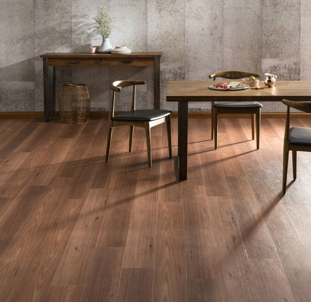 vinyl-easy-to-clean-flooring